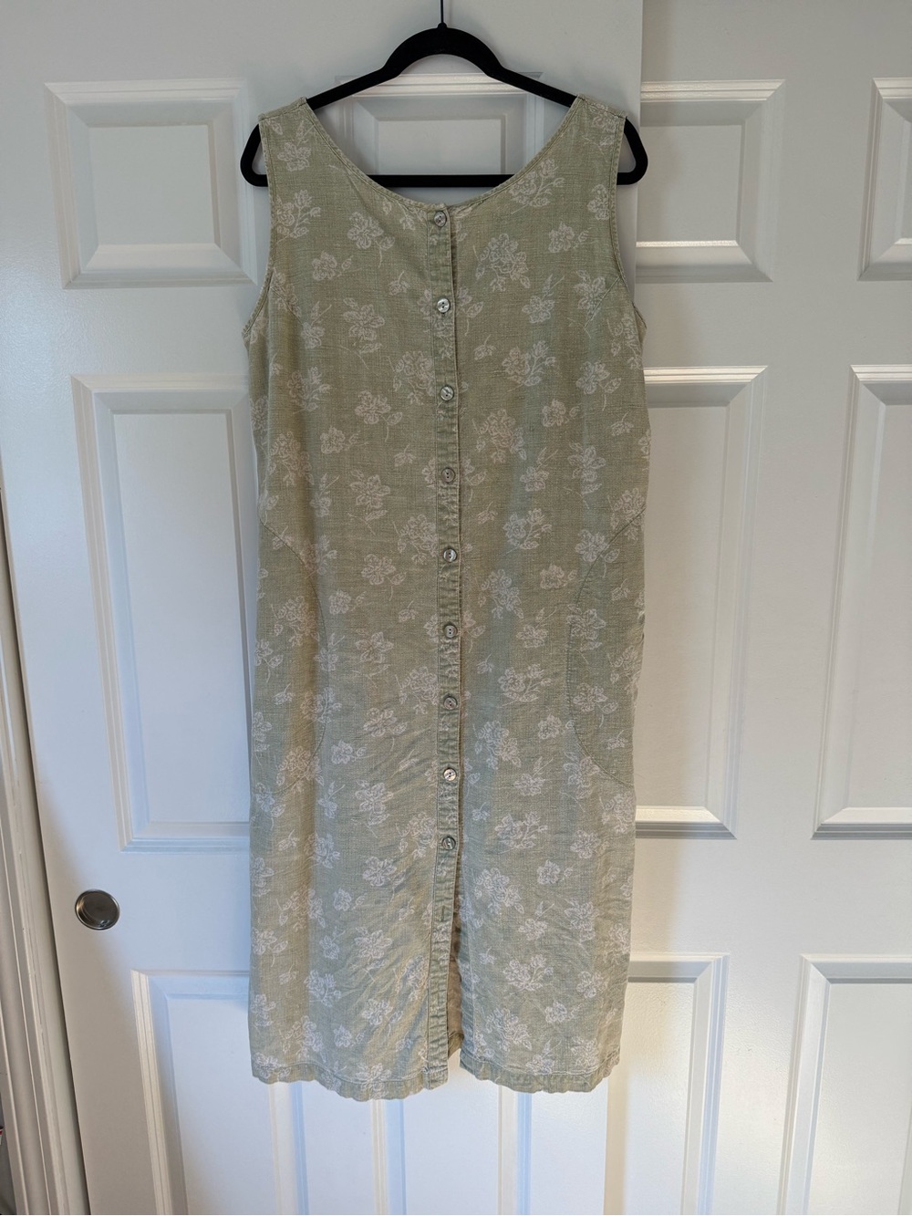 Sleeveless Button-Front Floral Linen Blend Dress in Sage